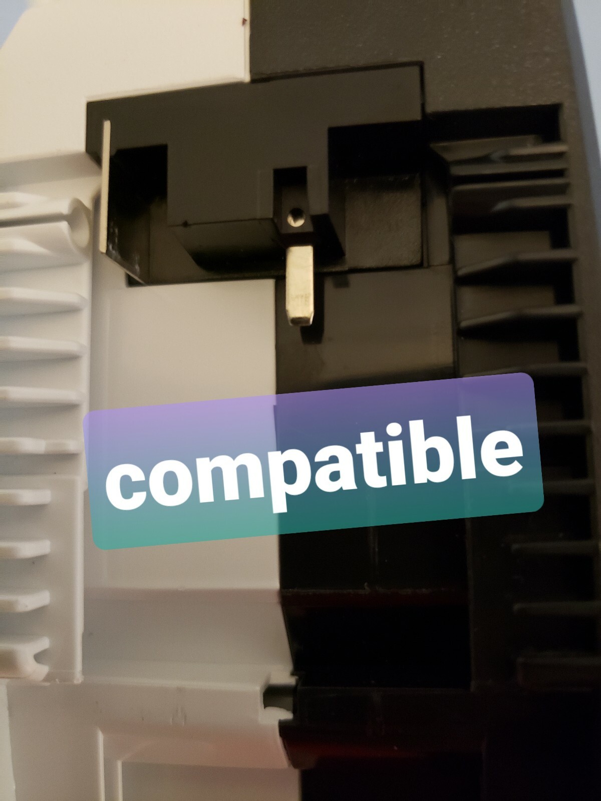 Broken Defective Hart 20v tool to Dewalt 20v battery adapter