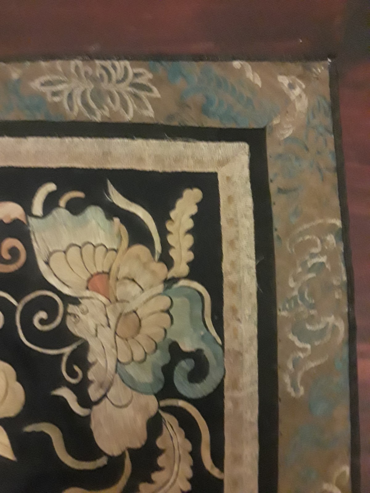 Antique Chinese silk Badge Huizhang