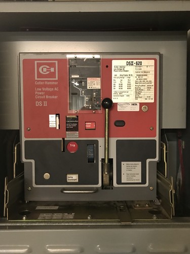 ASCO 2 SOURCE AUTO TRANSFER SWITCH 2000 AMP W/ ISOLATION BYPASS  208/120V 528