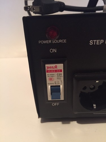 Instapark ITU-2000 Step Up And Down Transformer - Dented Body (Cosmetic Defects)