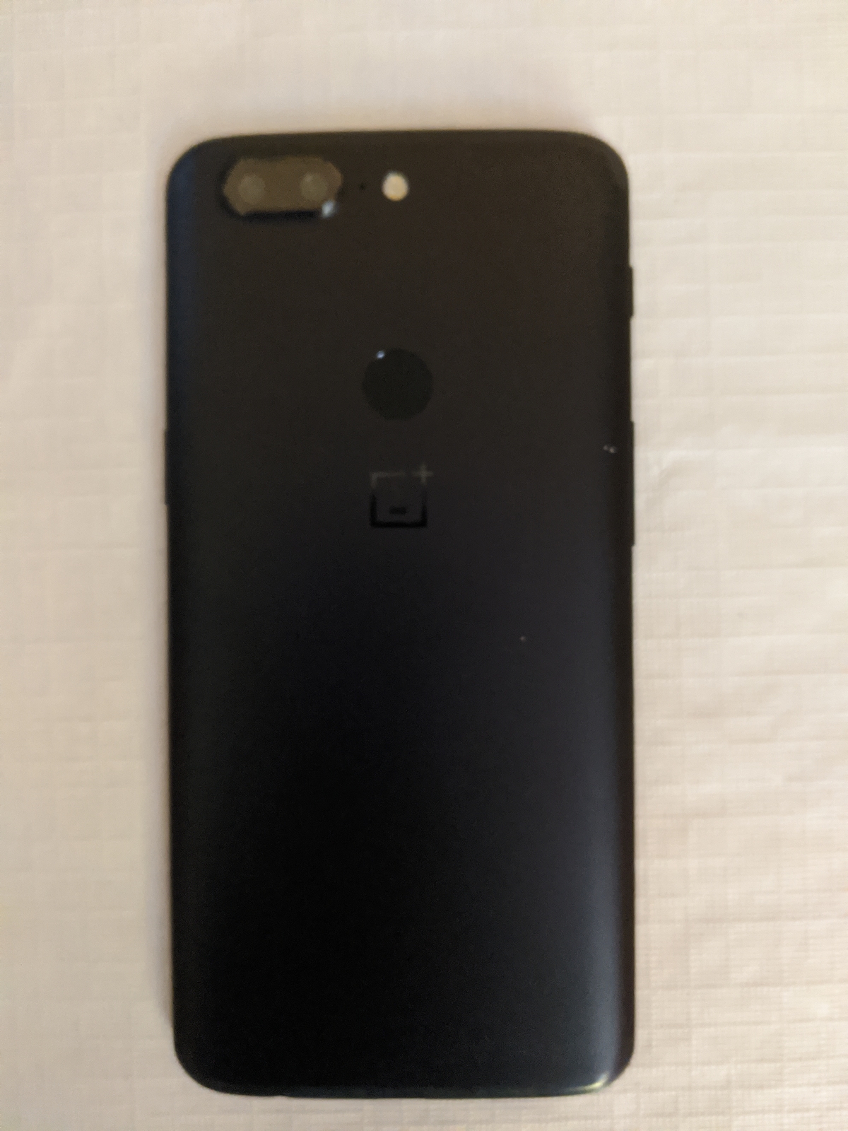 スマートフォン本体 OnePlus 5t 6/64 Midnight Black s-l400.jpg