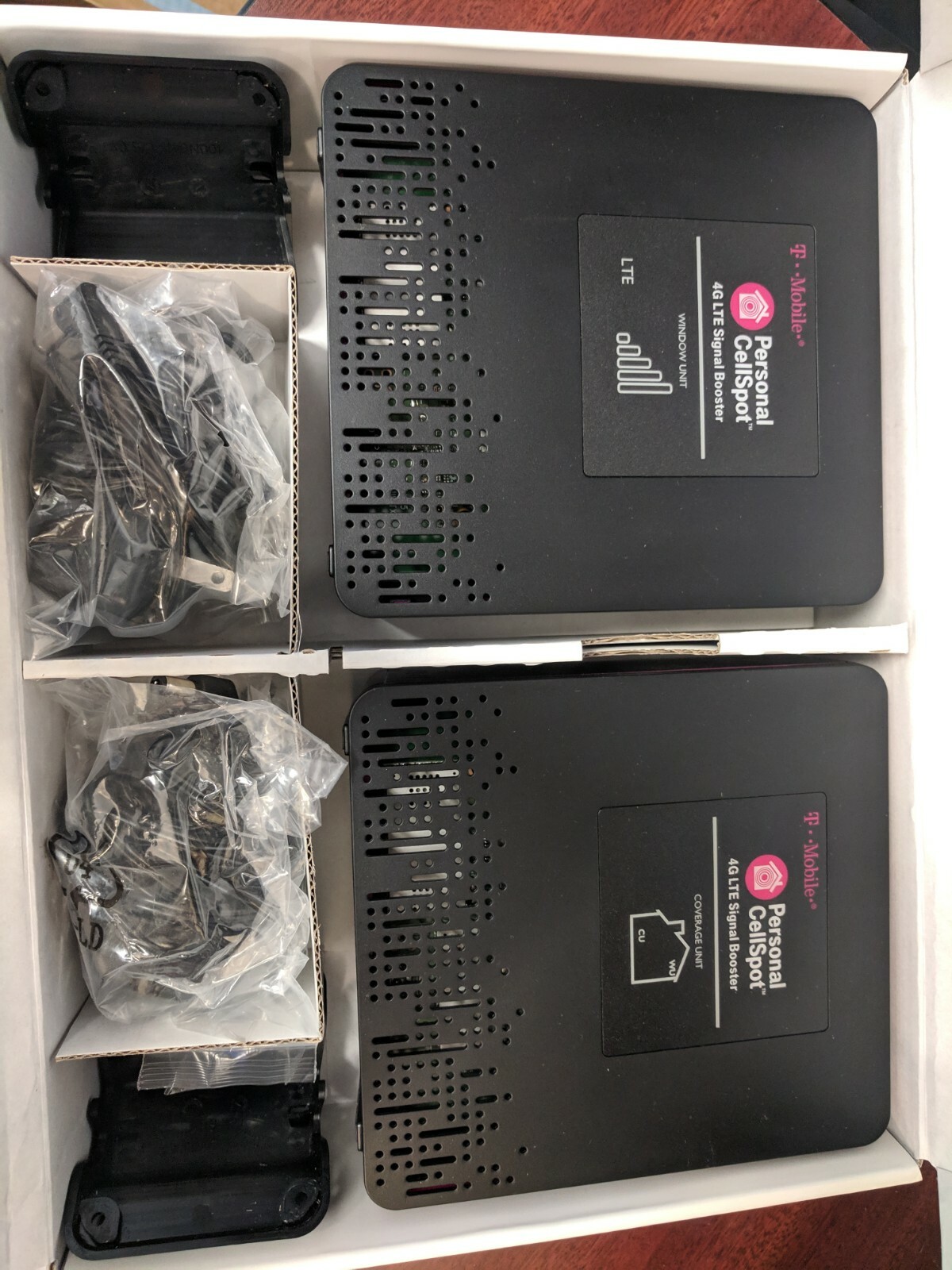 T-Mobile Personal CellSpot 4G LTE Signal Booster CELFI D32-24