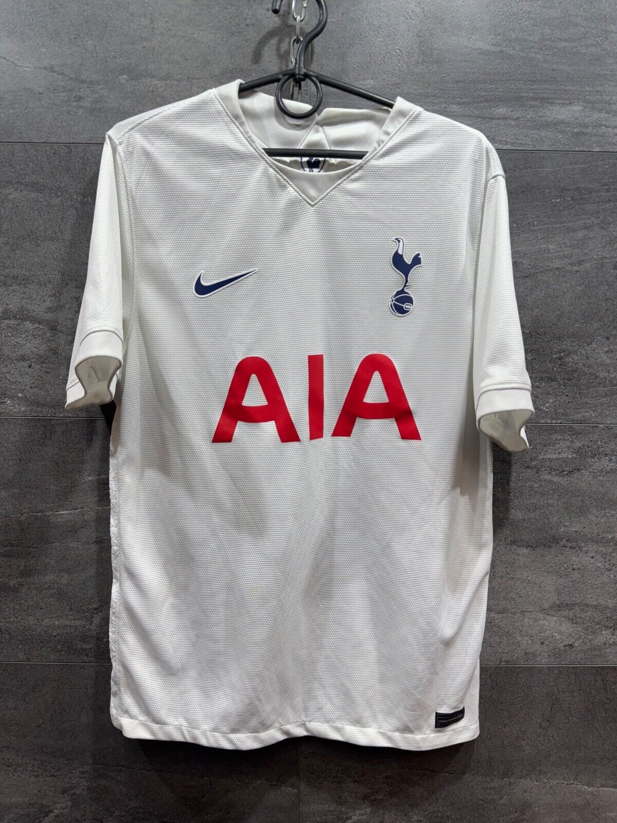 NIKE TOTTENHAM 2021/2022 FOOTBALL SOCCER HOME JERSEY # 22 NIKE TOTTENHAM 2021/2022 FOOTBALL SOCCER HOME JERSEY # 22