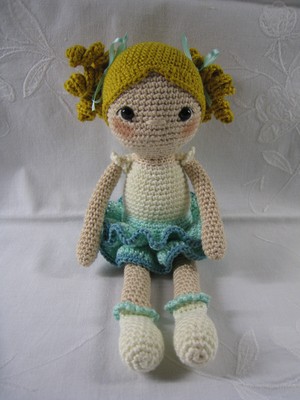 AMELIA -  gehäkelte Puppe, Amigurumi, Handarbeit, 26,0 cm (Lalylala-Art)