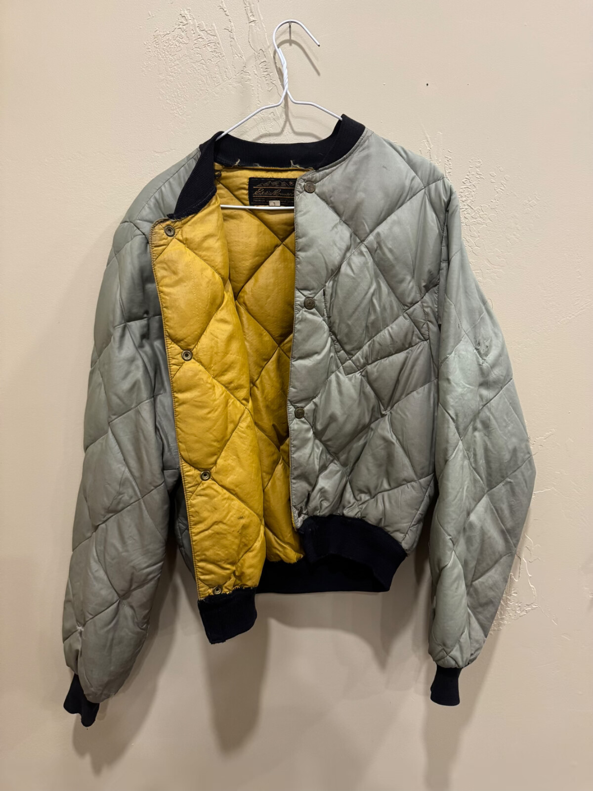 Vintage 60s 70s Eddie Bauer Premium Goose Down Quilted