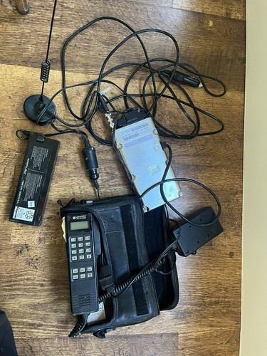 Vintage Analog Phone by Michael Mullan額装 Vintage Analog Phone by Michael Mullan額装 コレクション