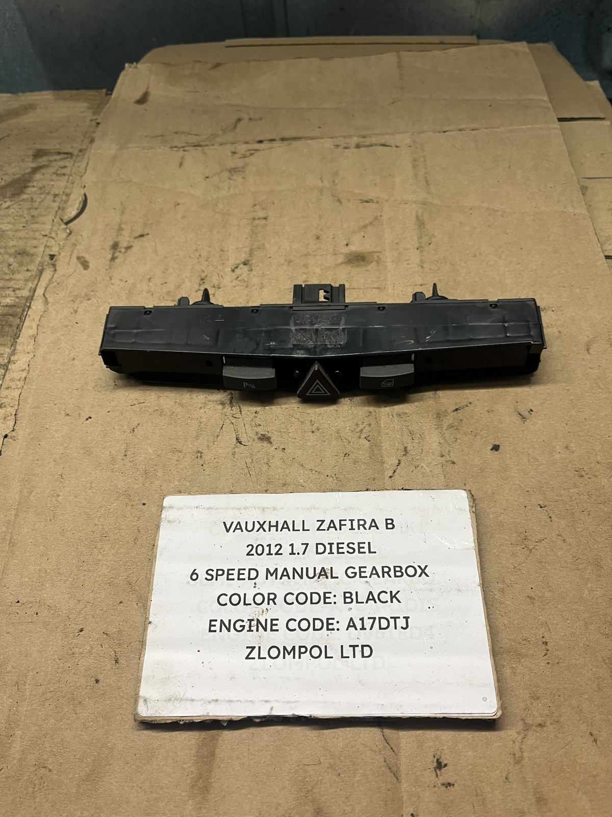 Vauxhall Zafira B 2012 1.7 Diesel - Hazard Emergency Switch Button