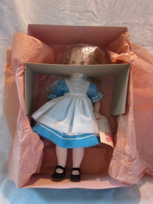 Madam Alexander Alice in Wonderland #1552 With Original Box