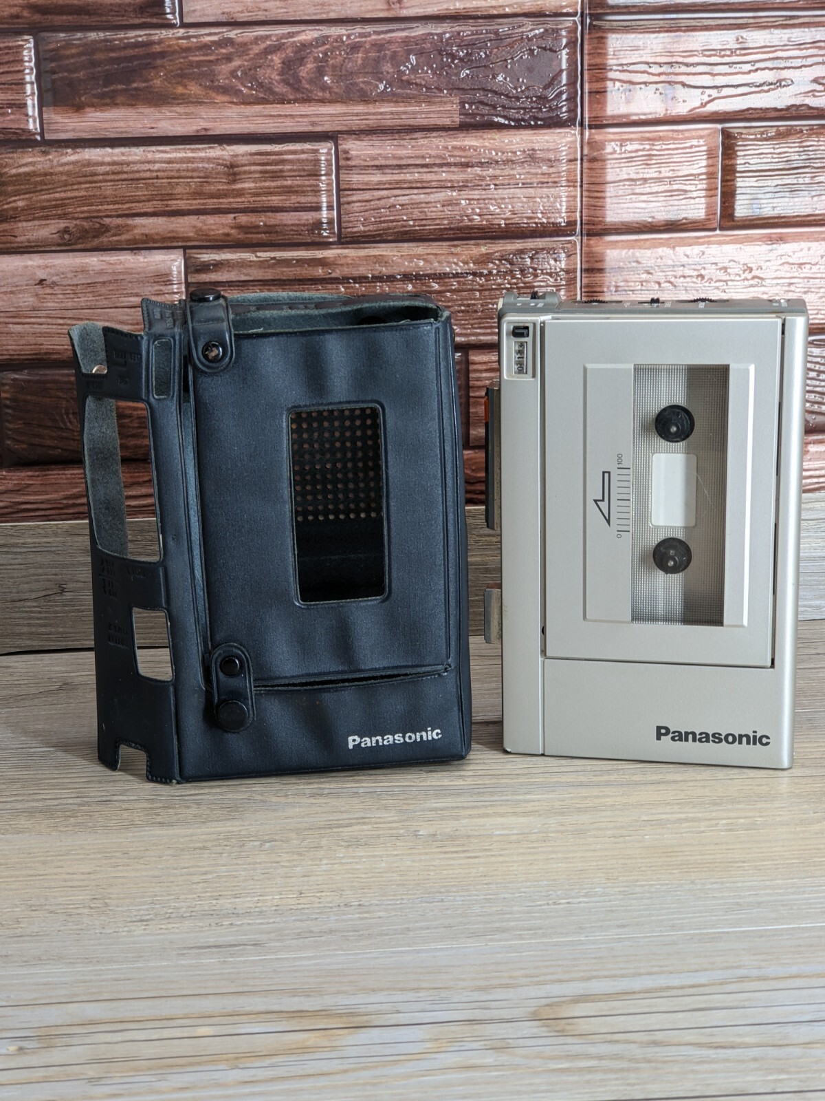 Panasonic Model RQ-356 Portable Cassette Voice Recorder w/ C
