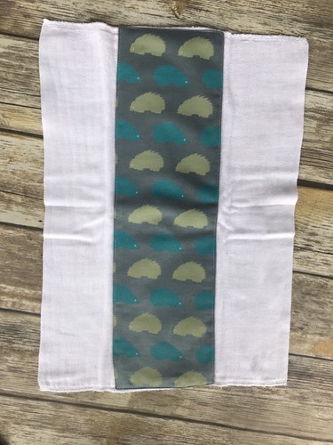 BNWT Burp Cloth Dusty Sky Porcupine Print Kickee Pants
