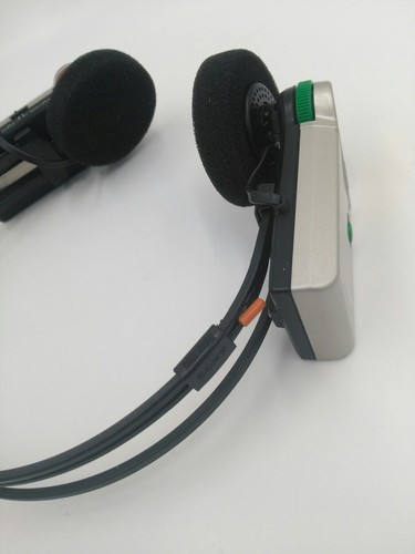 SONY SRF-FM2 Radio FM Stereo Receiver Portable Headphones Silver Walkman Antenna