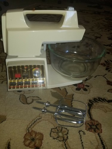 Mom's Vintage Oster Regency Kitchen Center 12 Speed Mixer