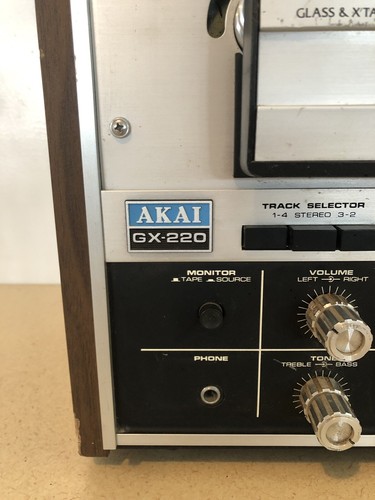 VINTAGE AKAI GX-220 REEL TO REEL STEREO TAPE RECORDER