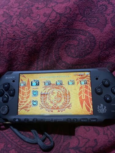 PSP Monster Hunter 3Rd Hunters Model 3000 MHB Console PSP Monster Hunter 3Rd Hunters Model 3000 MHB Console