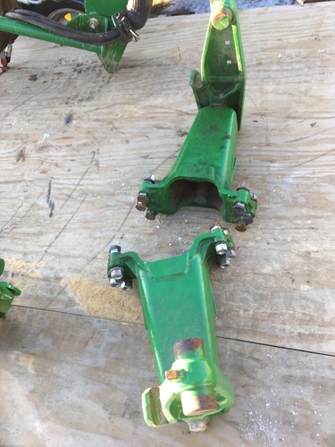 John Deere 1023e,1025r,1026r H120 Loader Attachment