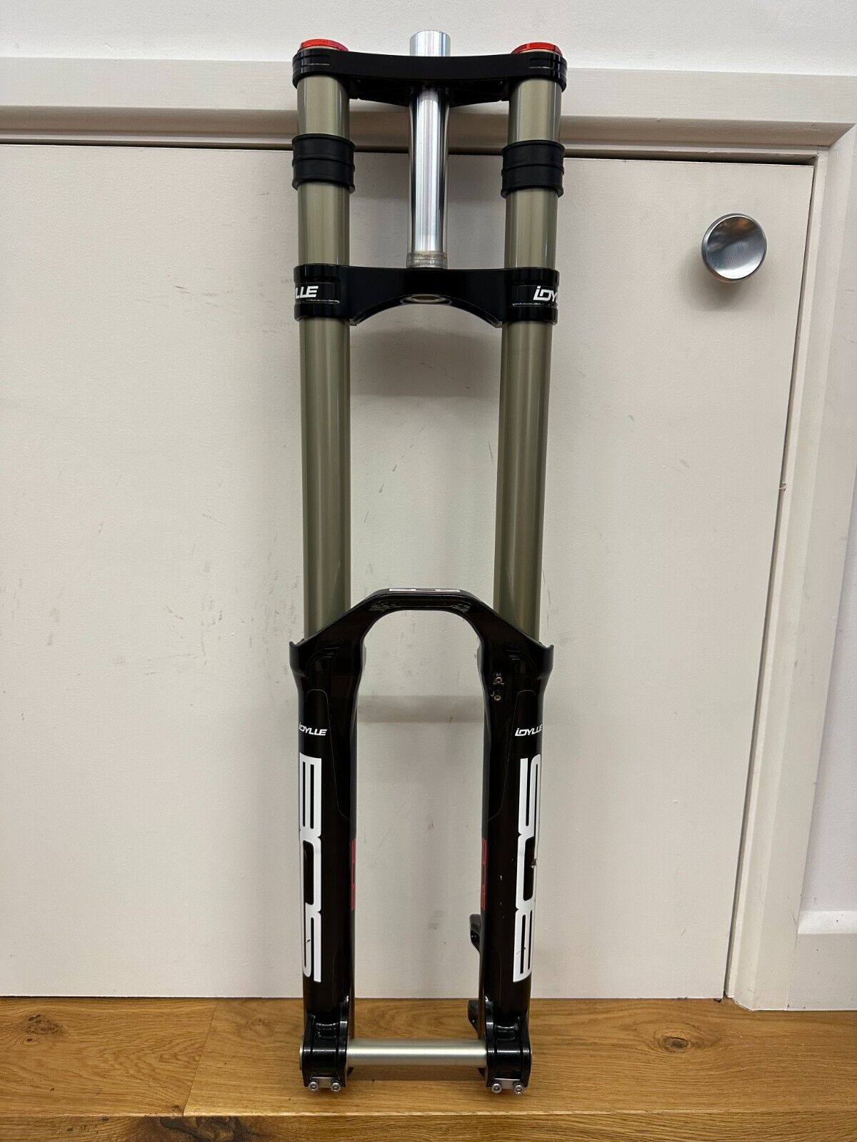 Bos Idylle RaRe 26” Coil Downhill Bike Forks - Black - Dual Bos Idylle RaRe 26” Coil Downhill Bike Forks - Black - Dual