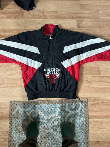 Chigago Bulls STARTER  Vintage 90s Jacket Large