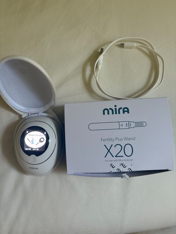 Mira Fertility Monitor - Preowned & 10 wands