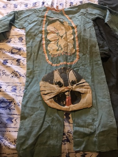 VINTAGE ANTIQUE COLLEGEVILLE HALLOWEEN COSTUMES MASKS BOX NR!