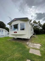 BRAND NEW THREE BEDROOM HOLIDAY HOME WITH SNOWDON VIEWS