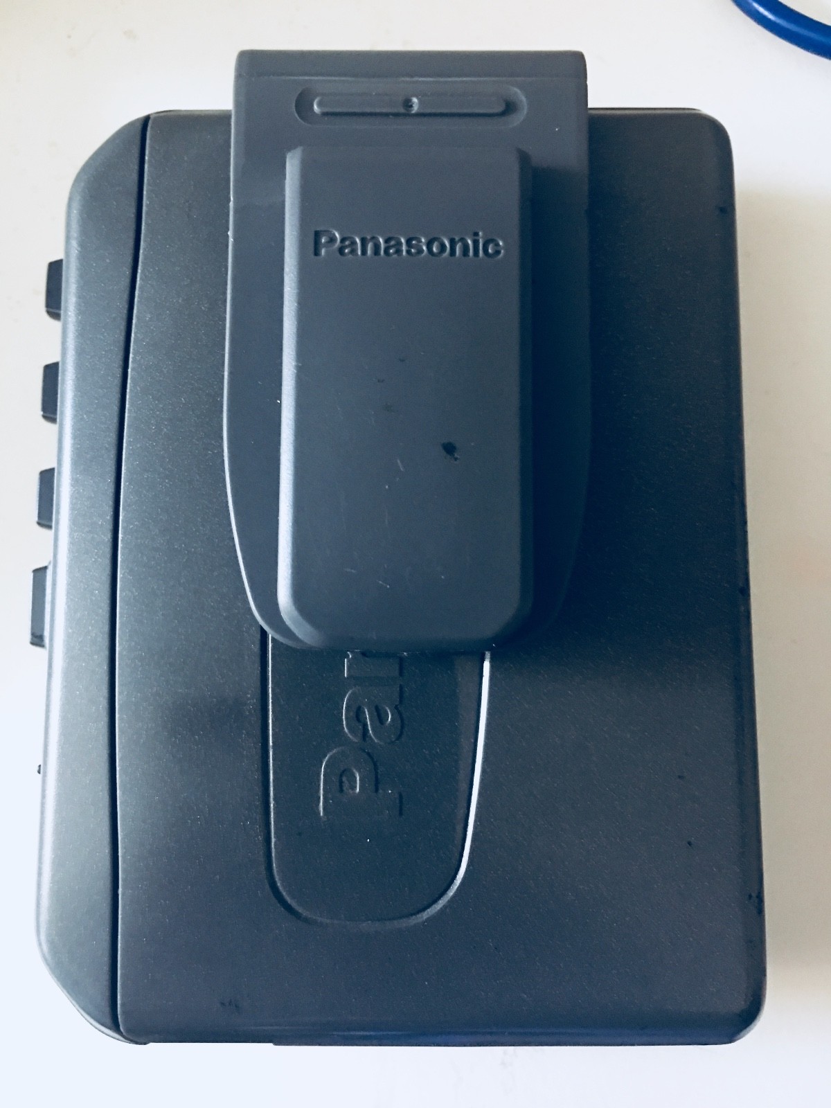 PANASONIC RQ-E25V AM FM STEREO Portable Cassette XBS w/ Clip - DOES NOT WORK