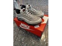 nike vapormax silver bullet 97