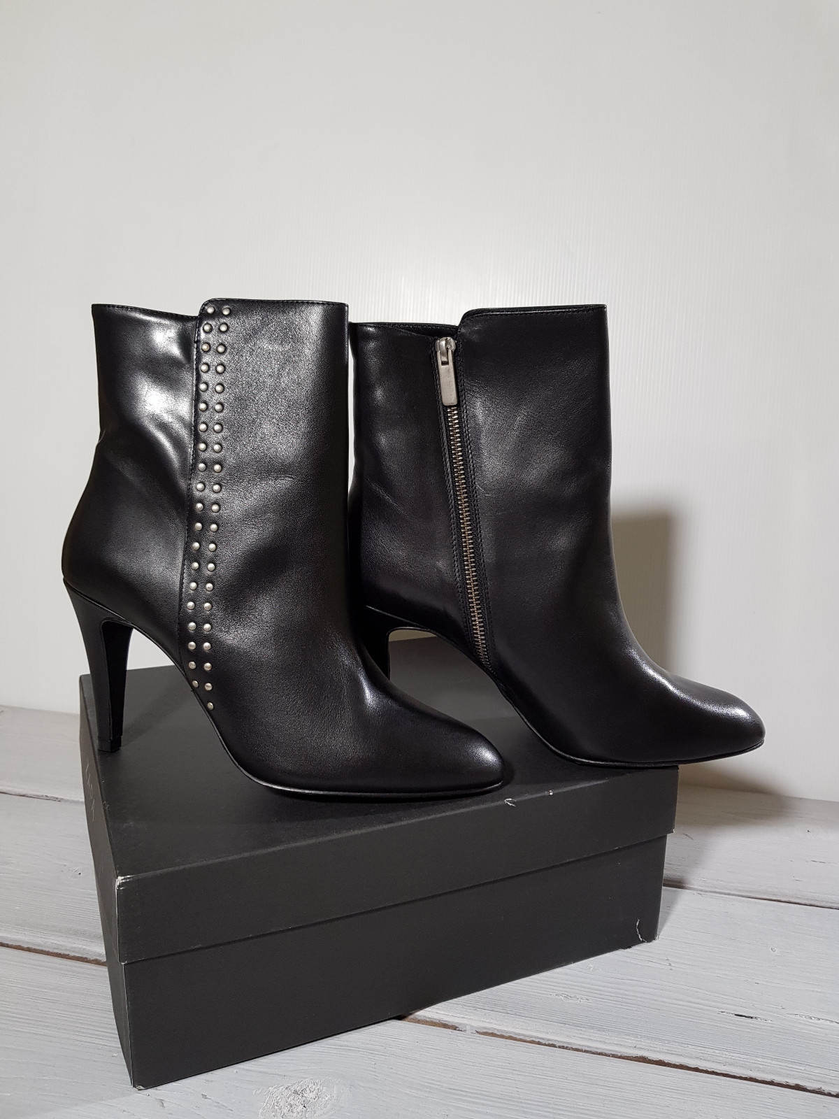 uk 41 to us shoe size