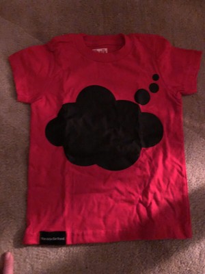 MOMA Childrens crafts - Draw on this T-Shirt with Chalk - Museum of Modern Art