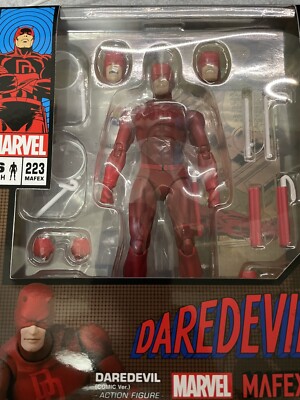 Medicom MAFEX No. 223 DAREDEVIL New Authentic