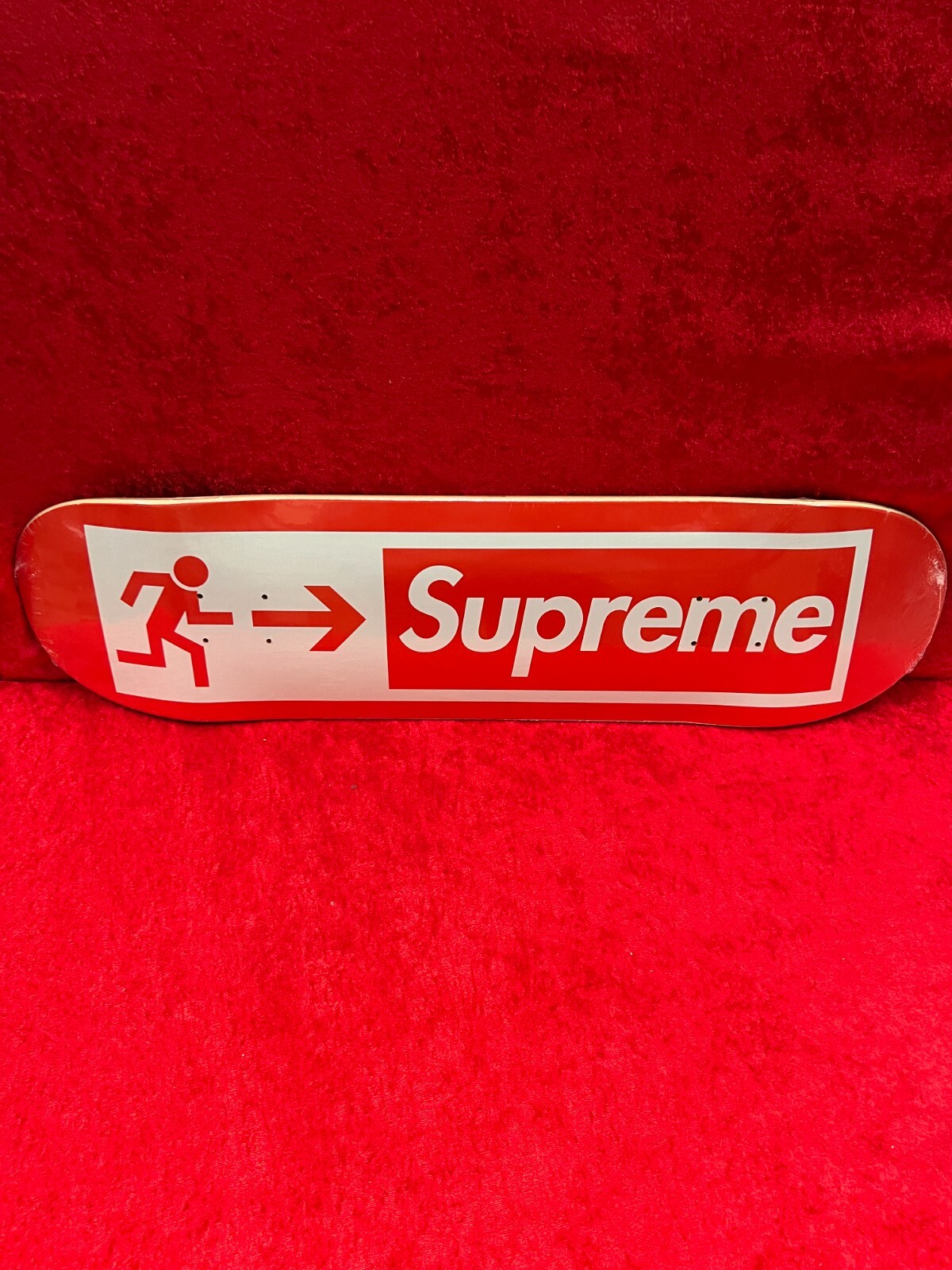 新品未使用品21SS Supreme EXIT skateboard deck KAWS Chalk Logo Skateboard | Supreme 21ss