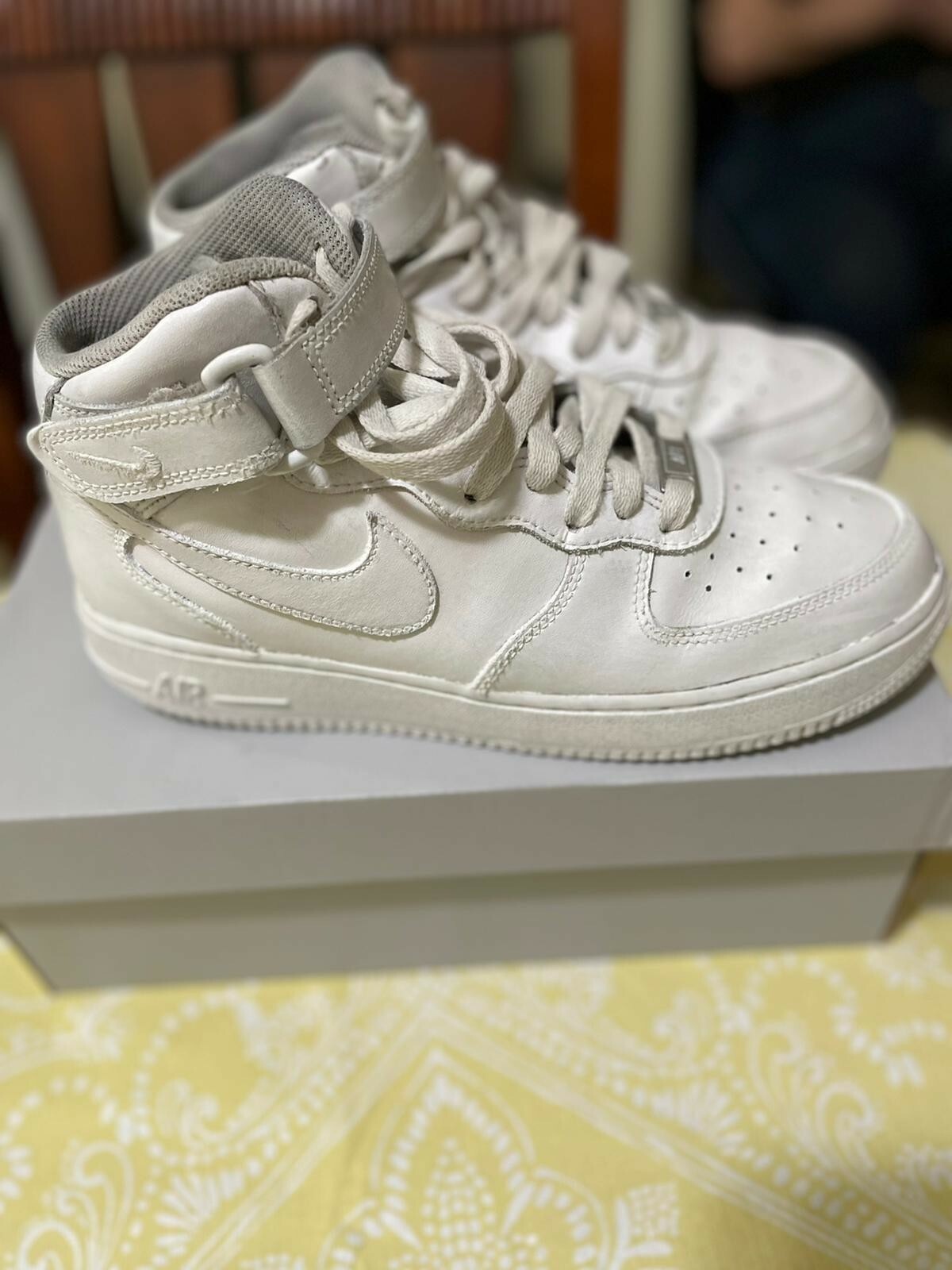 air force got a crease in the middle