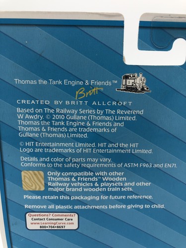 NEW THOMAS & Friends Early Engineers JAMES Wooden Railway Train Engine Wood NIP