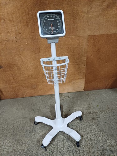 Welch Allyn  Blood Pressure Meter  Stand