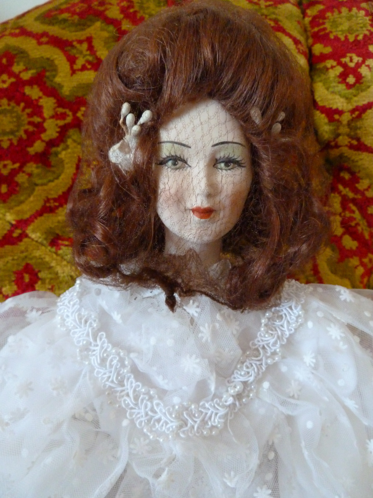 *VINTAGE* 1989 SABA Porcelain Doll 