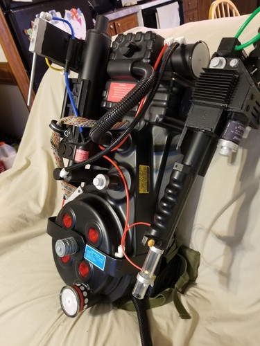 Ghostbusters Proton Pack w/lights sounds and plasma disks