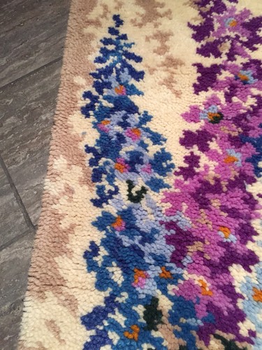 SHILLCRAFT Vtg 1978 Latch Hook Rug  54Lx27W Handmade Floral EUC