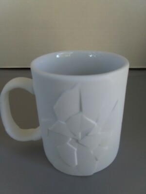 Fred and Friends Cracking Up Coffee/Mug Tea/Cup 2012 Excellent Condition NOS
