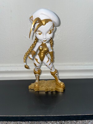 SDCC 2019 Cryptozoic Street Fighter Golden Goddess Cammy