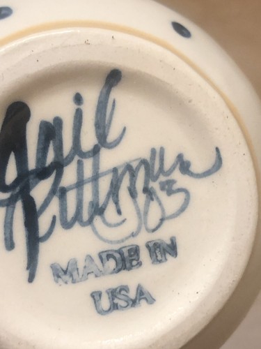 USA Vase RARE Signed GAIL PITTMAN 03. Mississippi Hand Painted 6”