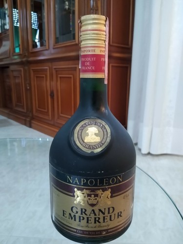 Grand Brandy Napoléon 40% Napoleon Brandy Grand Empereur 40 vol 70 cl vintage bottle