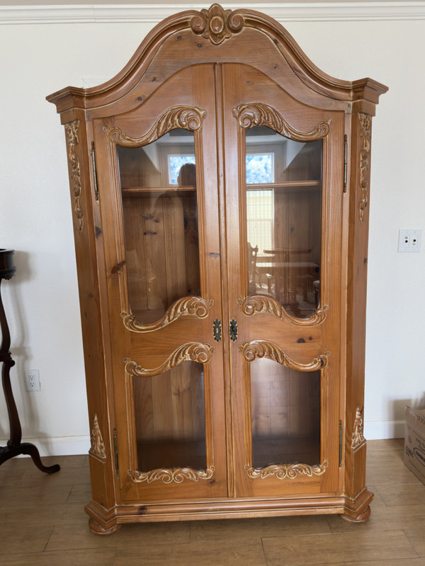 LARGE ANTIQUE CARVE ARMOIRE