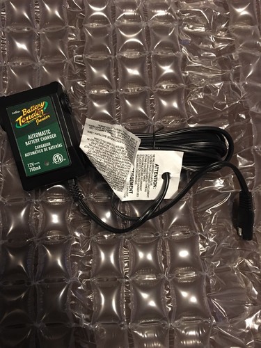 Deltran Battery Tender Jr Junior Maintainer Charger 021-0123 12V  Volt Trickle A