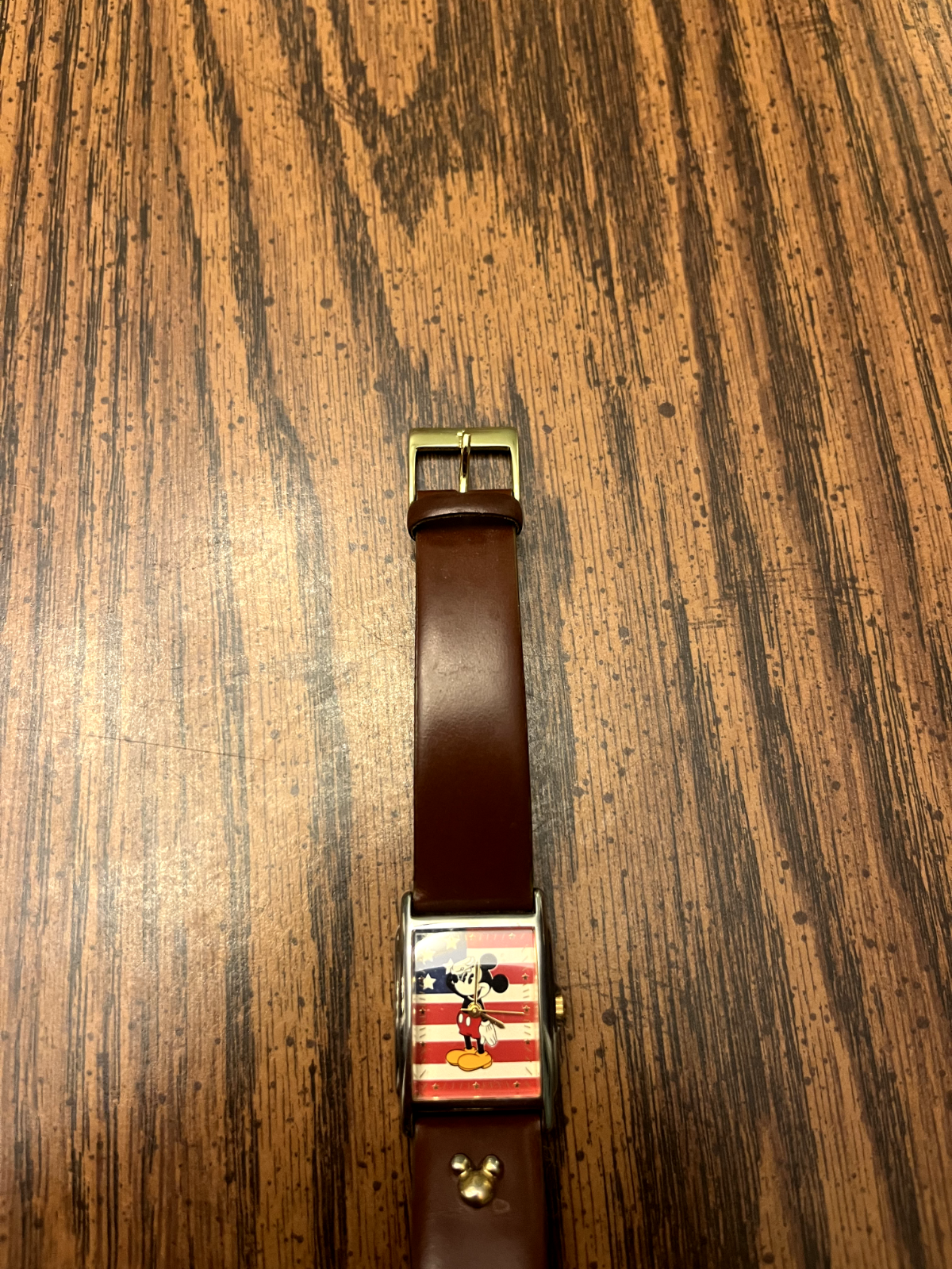 DISNEY BY SII U.S. Flag Background Saluting Mickey Mouse Wrist Watch #MU0753