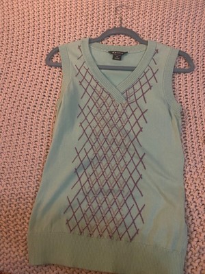 New with tag - Oakley Women s Green argyle sweater vest - Size XS