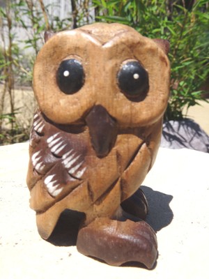 Eule Holzfigur Geschnitzt Uhu Deko Handarbeit Ostern Osterdeko