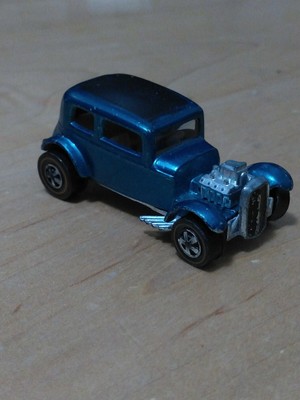 Original Redline Hot Wheels Aqua Classic ''32 Ford Vicky USA