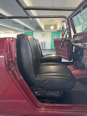 image 4 of interior
