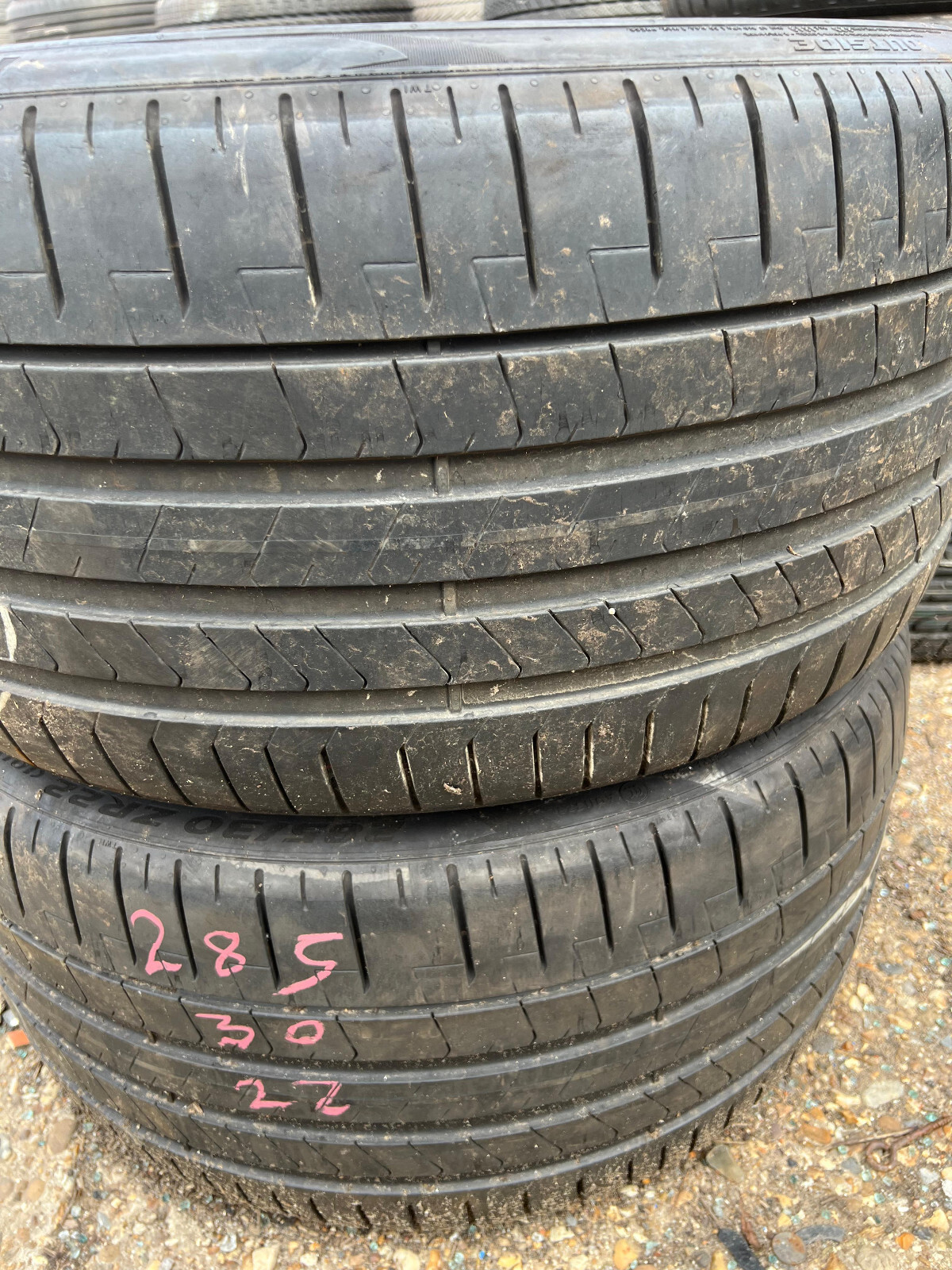 285 30 22 Pirelli, XL, PNCS, AO, 101Y, x2 A Pair 6.0mm  (F1_tyres) YD017