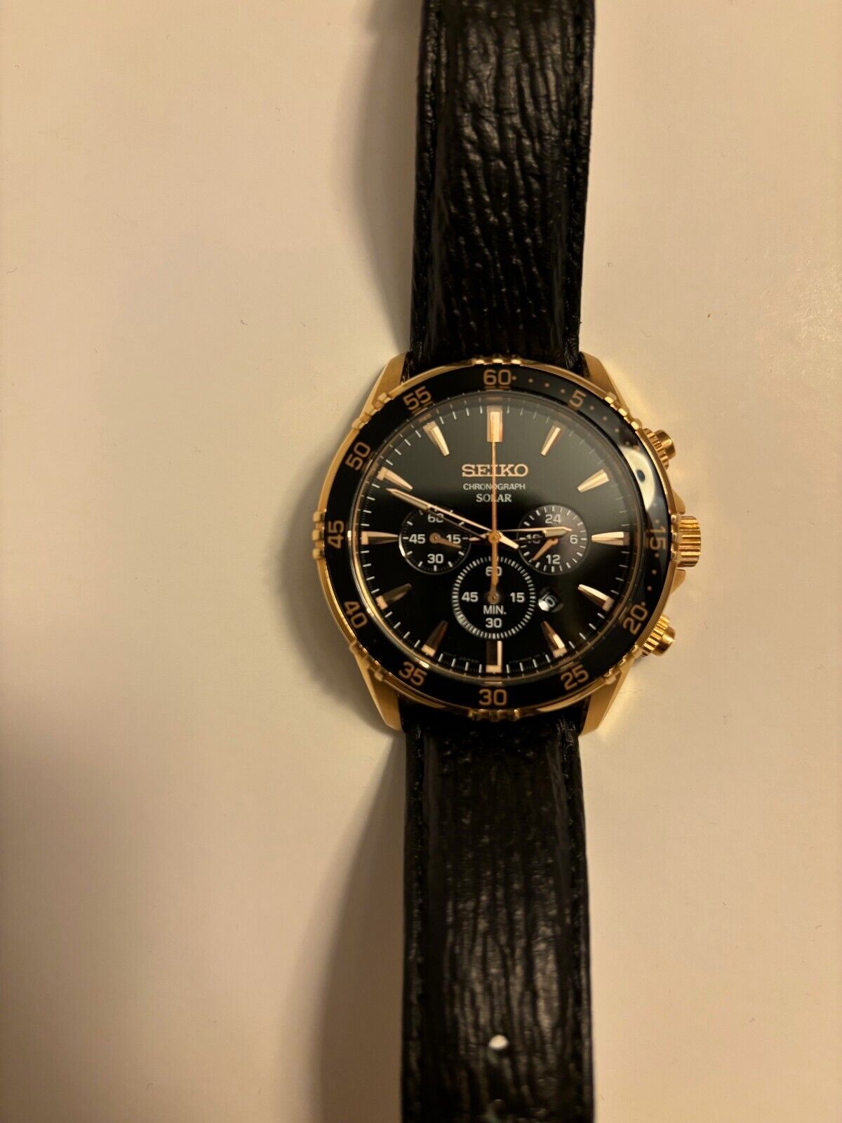 Seiko V175-0DH0 Chronograph Stainless Steel Date Solar Watch Seiko V175-0DH0 Chronograph Stainless Steel Date Solar Watch