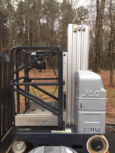 JLG 20mvl lift w/ trailer. Personal Electric Mast Genie gr20 drivable scissor